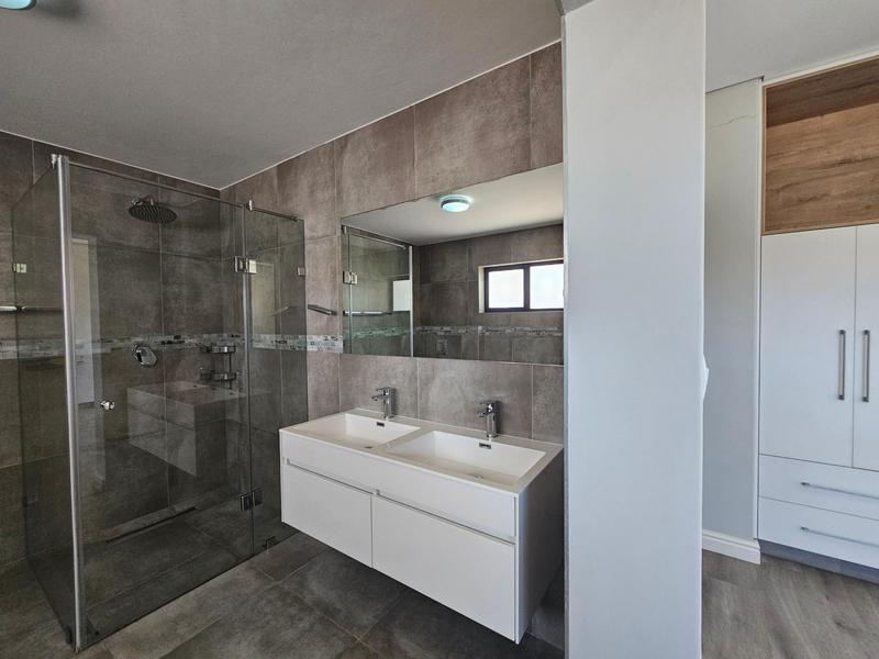 4 Bedroom Property for Sale in Langebaan Country Estate Western Cape